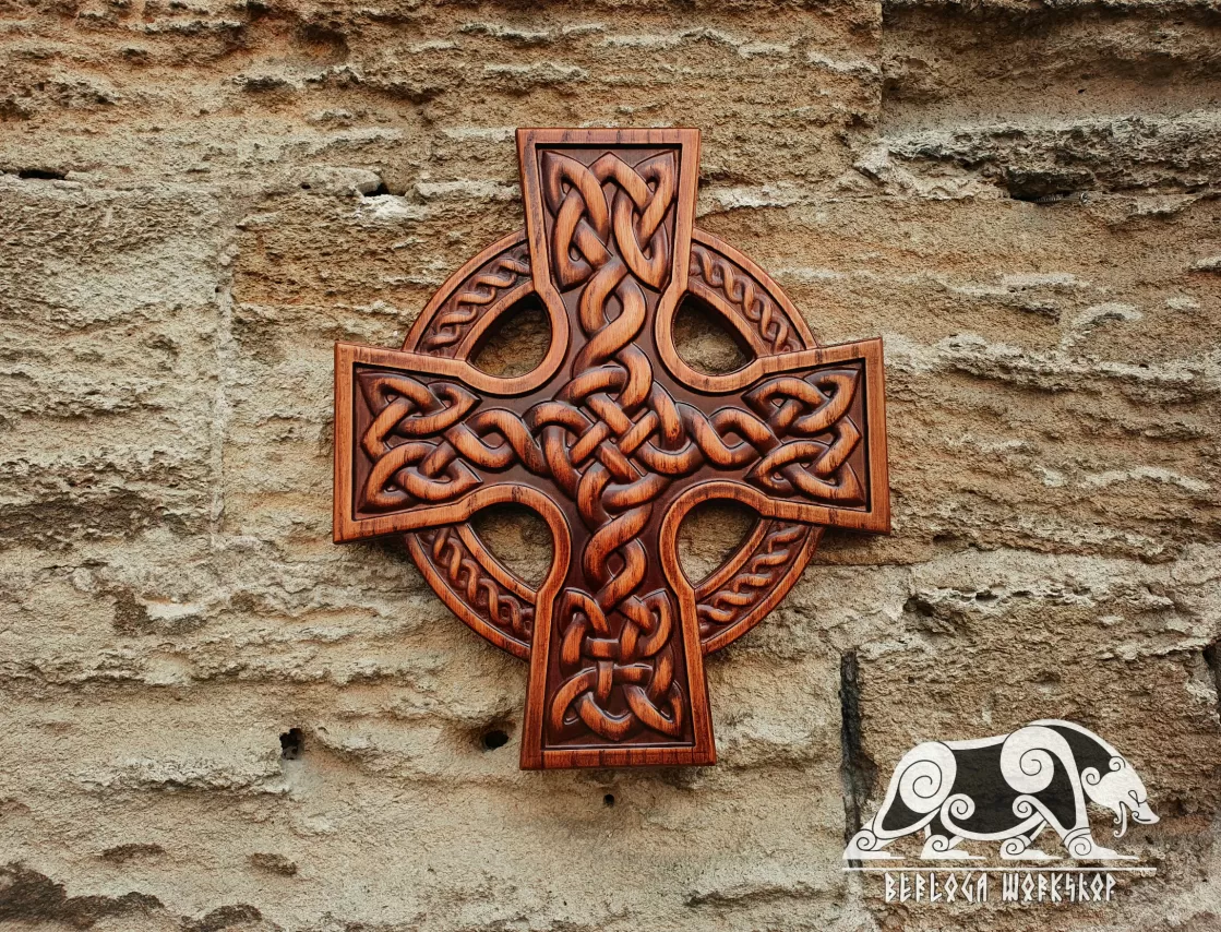 Celtic Cross Wood Carving Celtic Decor Oak Pendant Wood Cross Wall Hanging Norse Celtic Wall Woodwork Celtic Carving
